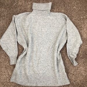 H&M Gray Oversized Turtleneck Sweater